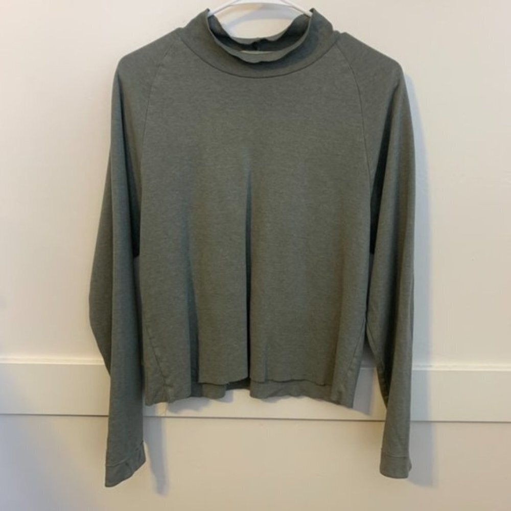 J. Crew Gray Turtleneck Long Sleeve Shirt